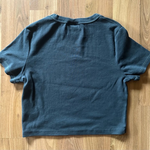 🌈 Pink Floyd cropped micro tee T-Shirt size small 🌈 - Picture 4 of 6